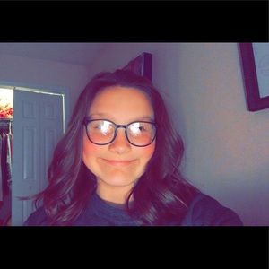 Meet your Posher, Natalie